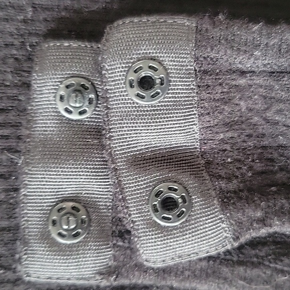 Ribbed Sweet Heart Neckline Black Sweater Bodysuit, Size Small - Picture 3 of 6